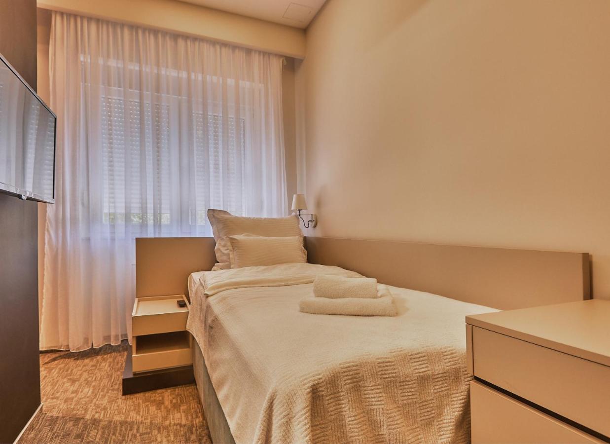 Hotel Cataleya Šabac 外观 照片