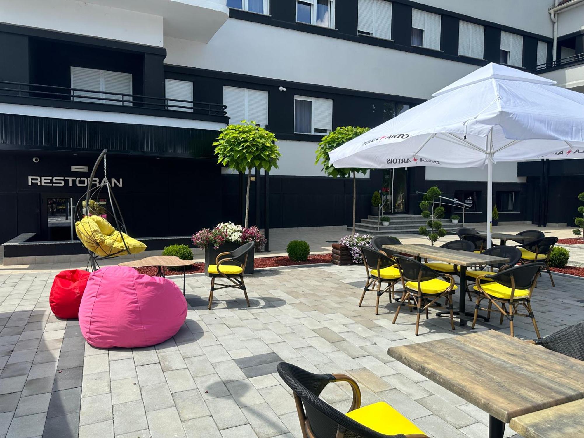Hotel Cataleya Šabac 外观 照片